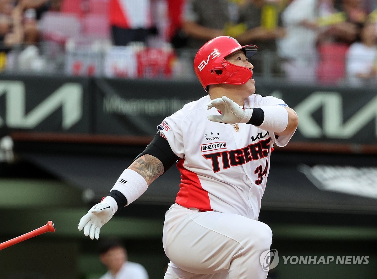 名记：库里预计会在今日勇士与奇才的比赛中复出