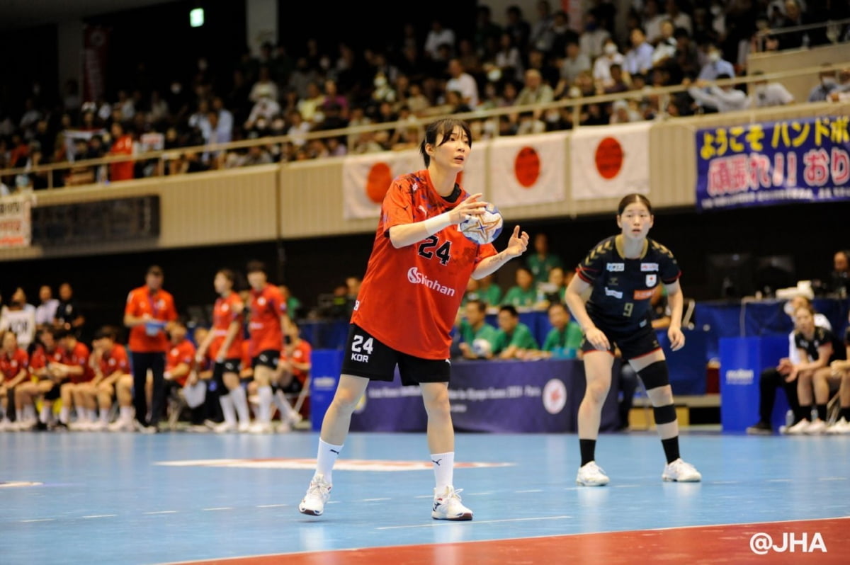 湘南丽海替补门将训练中受伤 右手第4掌骨骨折